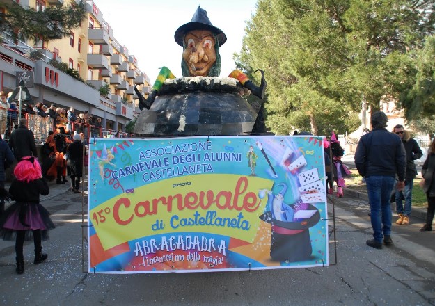 Le sfilate del Carnevale di Castellaneta 2017